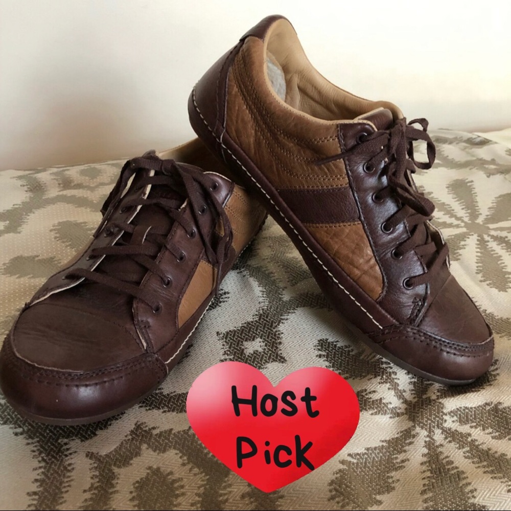 πUGGβS MENβS LEATHER FUR LINED SNEAKERS π Sz 12 - Picture 1 of 16